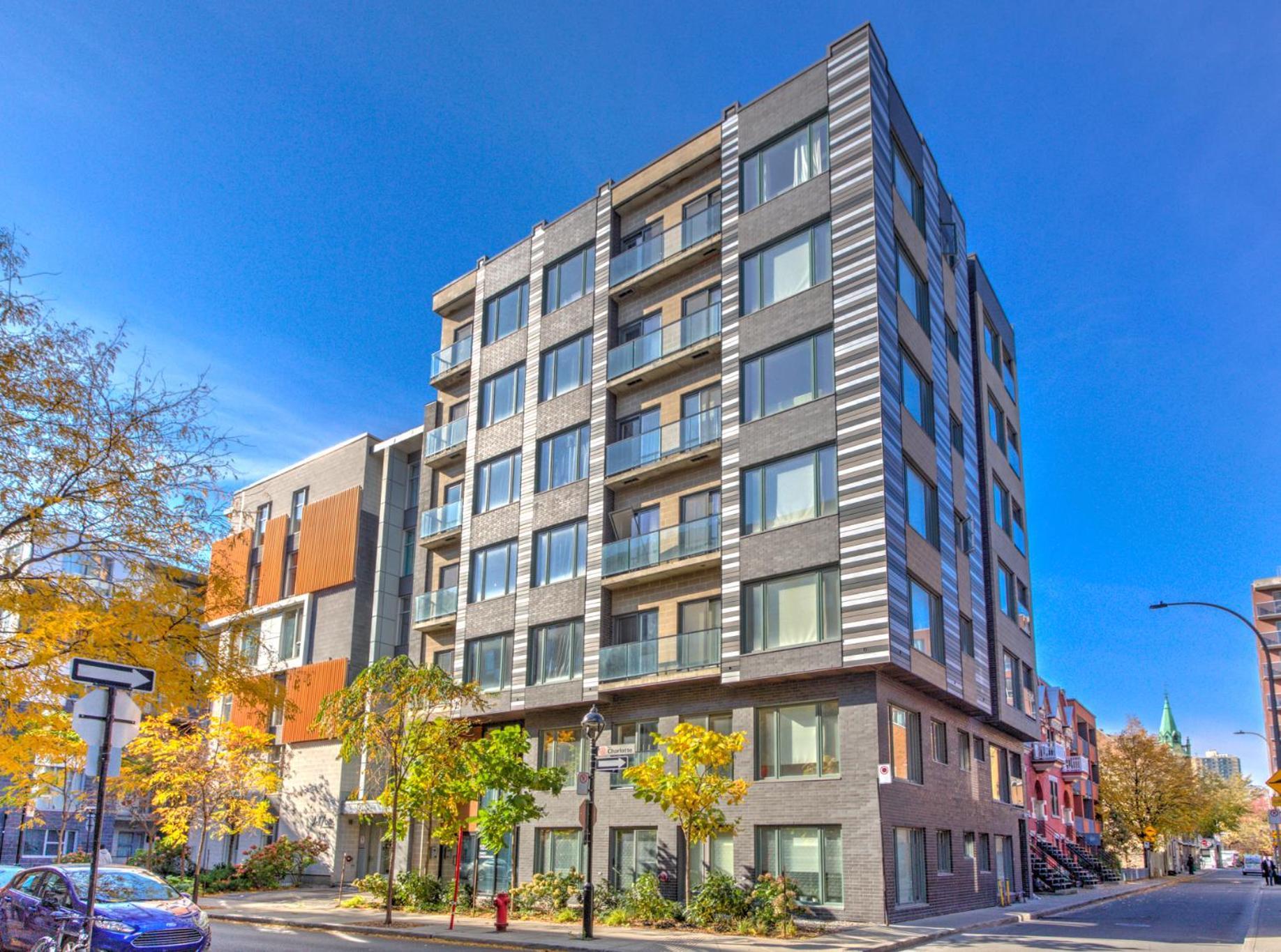 The Downtown Zando Montreal Exterior photo
